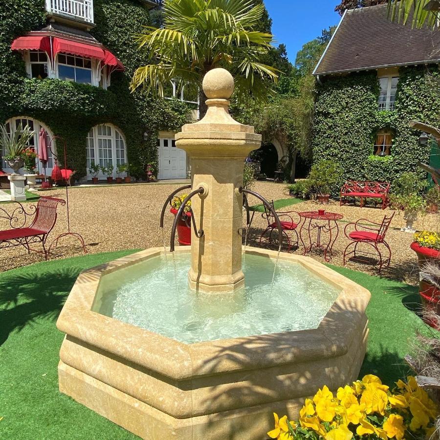 Manoir Des Cavaliers - Bnb Chantilly Exterior photo